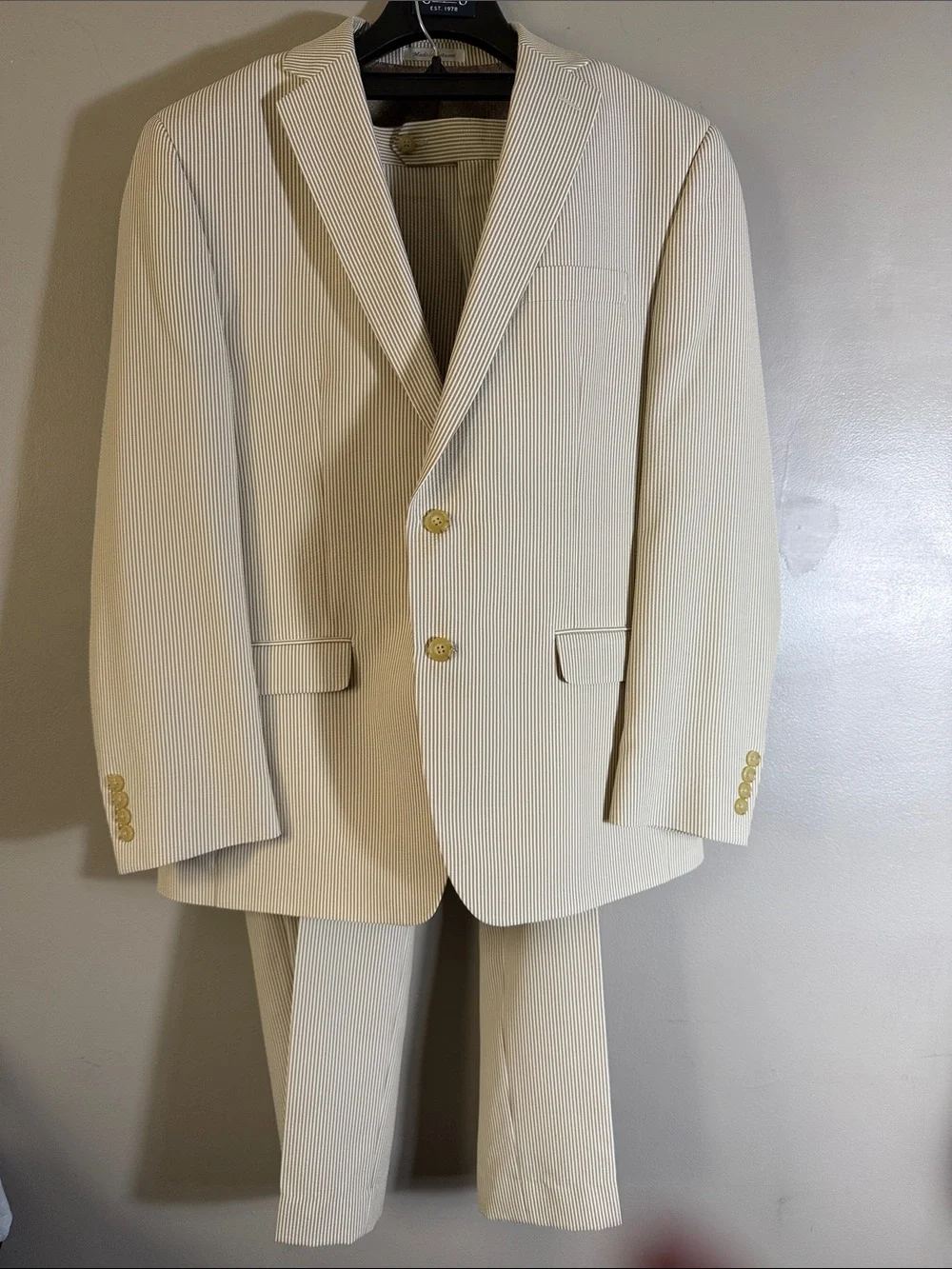 Lauren Ralph Lauren Men's White & Beige Pinstriped Seersucker Suit Blazer & Pant